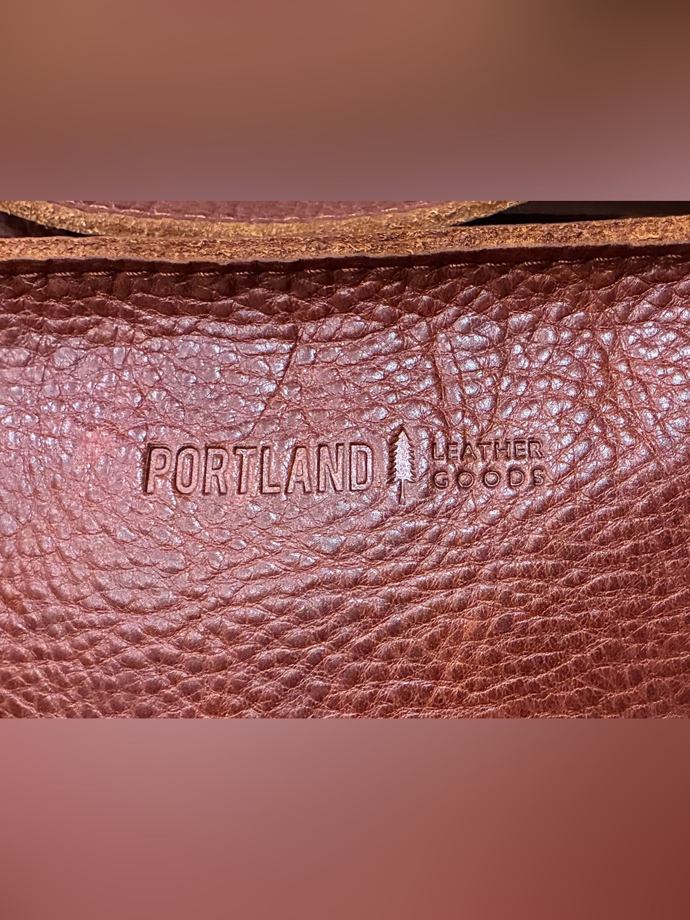Portland Leather Goods Triangle Shoulder Bag Nutmeg Pebble Leather classic - Picture 3 of 16